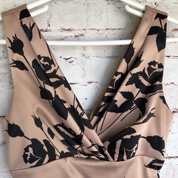 Gold Satin Dress from Le Chateau - Picture 3 of 10